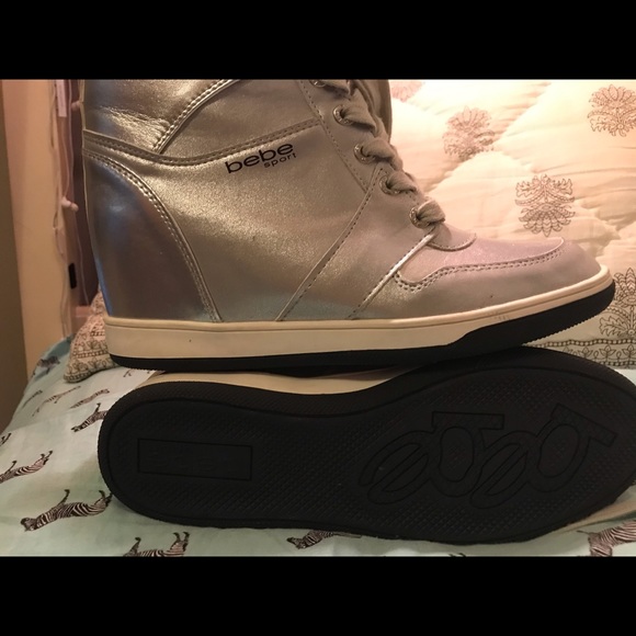 Bebe Womens Charlane High Top Sneakers - Picture 4 of 5
